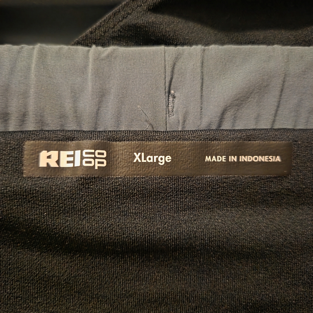 REI Men's Athletic Shorts - Slate Blue. Size XL - Picture 3 of 8